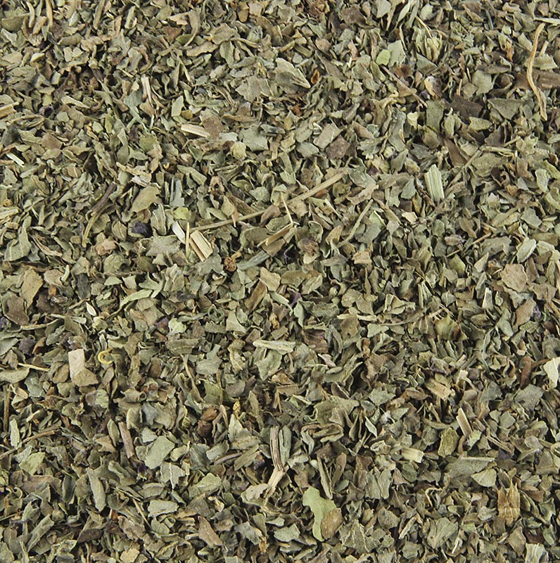 Foto van 1 kg gedroogde, ingewreven basilicum, verpakt in een zak