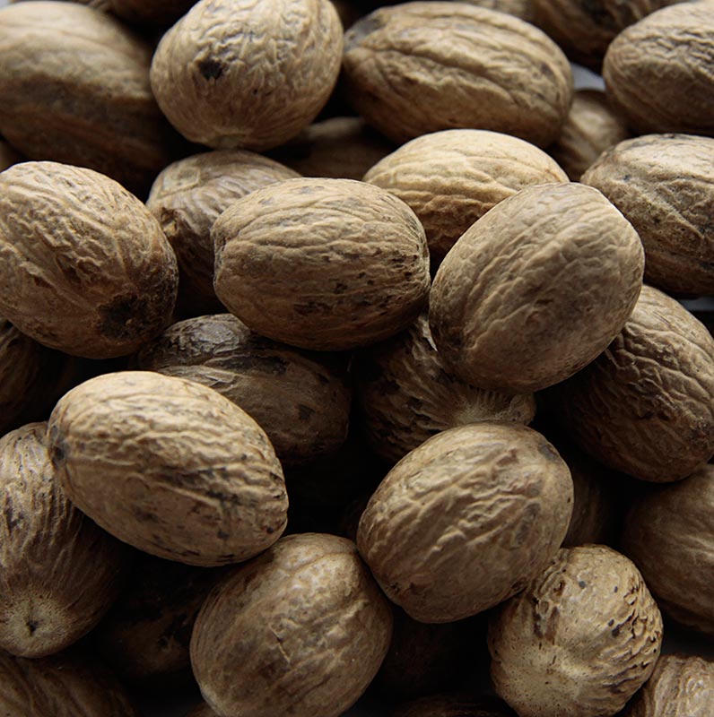 Nootmuskaat, heel, 1 kg - een kilogram hele nootmuskaat van hoge kwaliteit