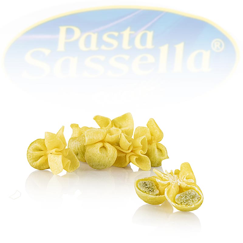 Verse fagotti gevuld met rucola, ricotta en Grana Padano, geserveerd met Sassella saus, 500 g