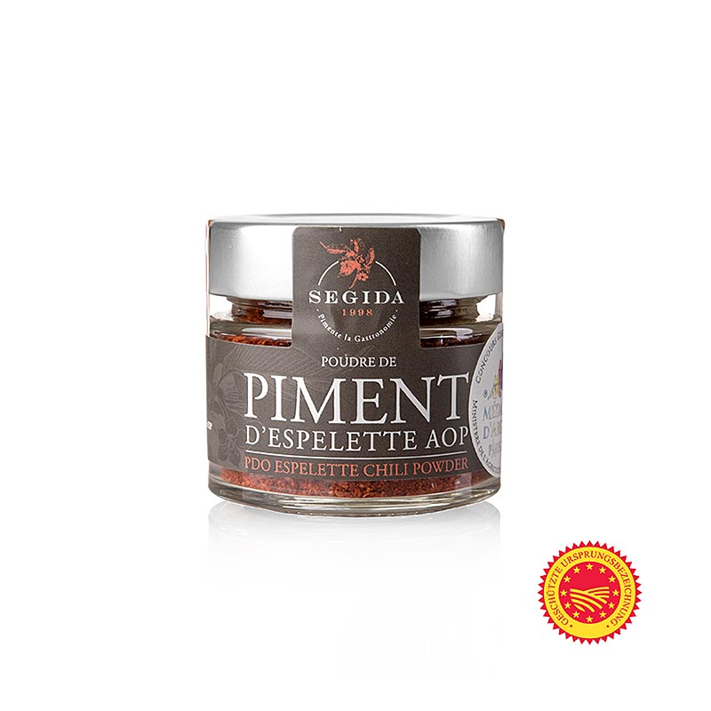 Piment d'Espelette, also known as French pepper, is a high-quality chilipoeder from the Basque region of France, certified with the BOB label, in a 40 gram packaging